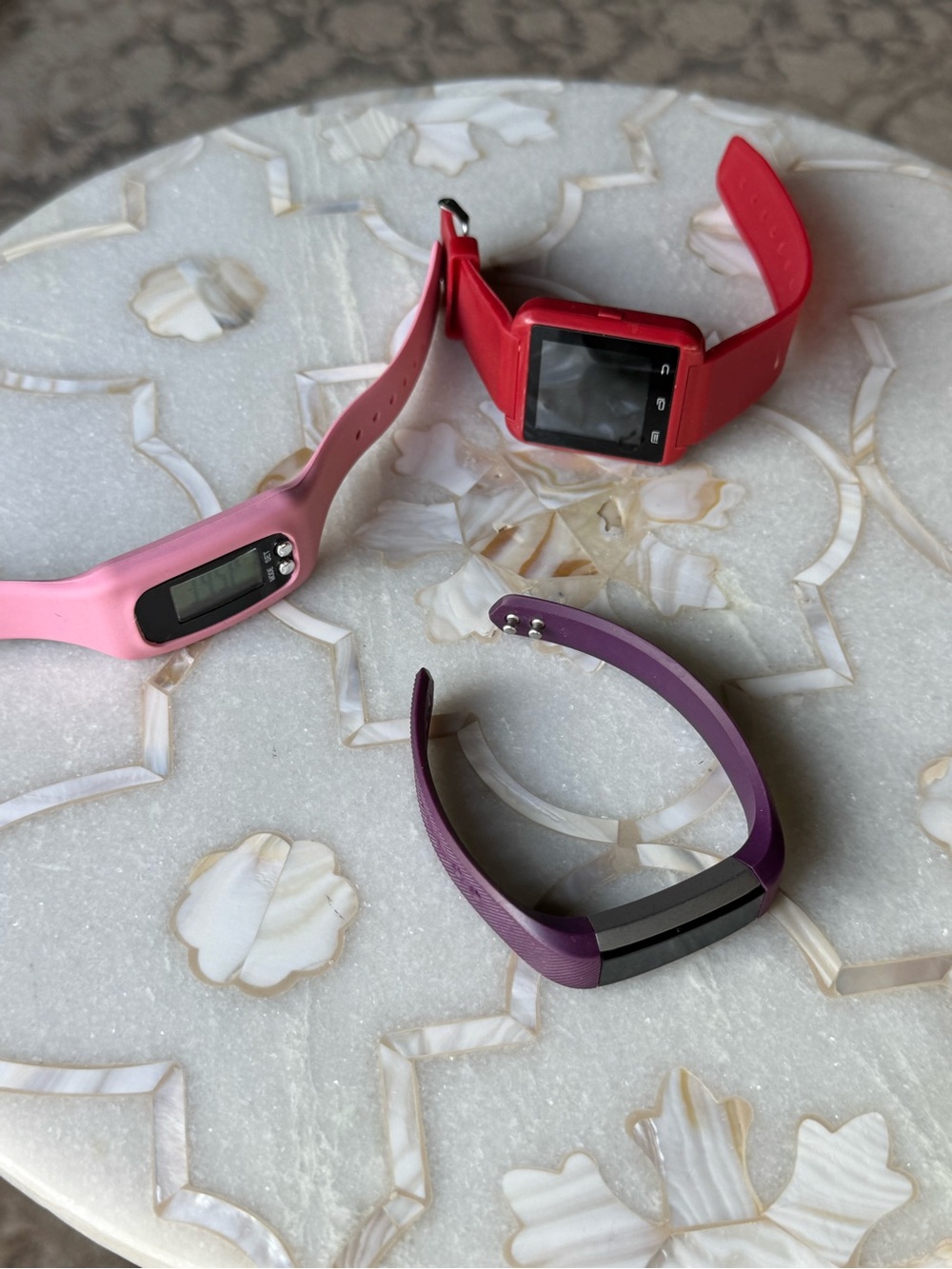 Lot of 3 Women’s Electronic Watches 1 Fitbit
